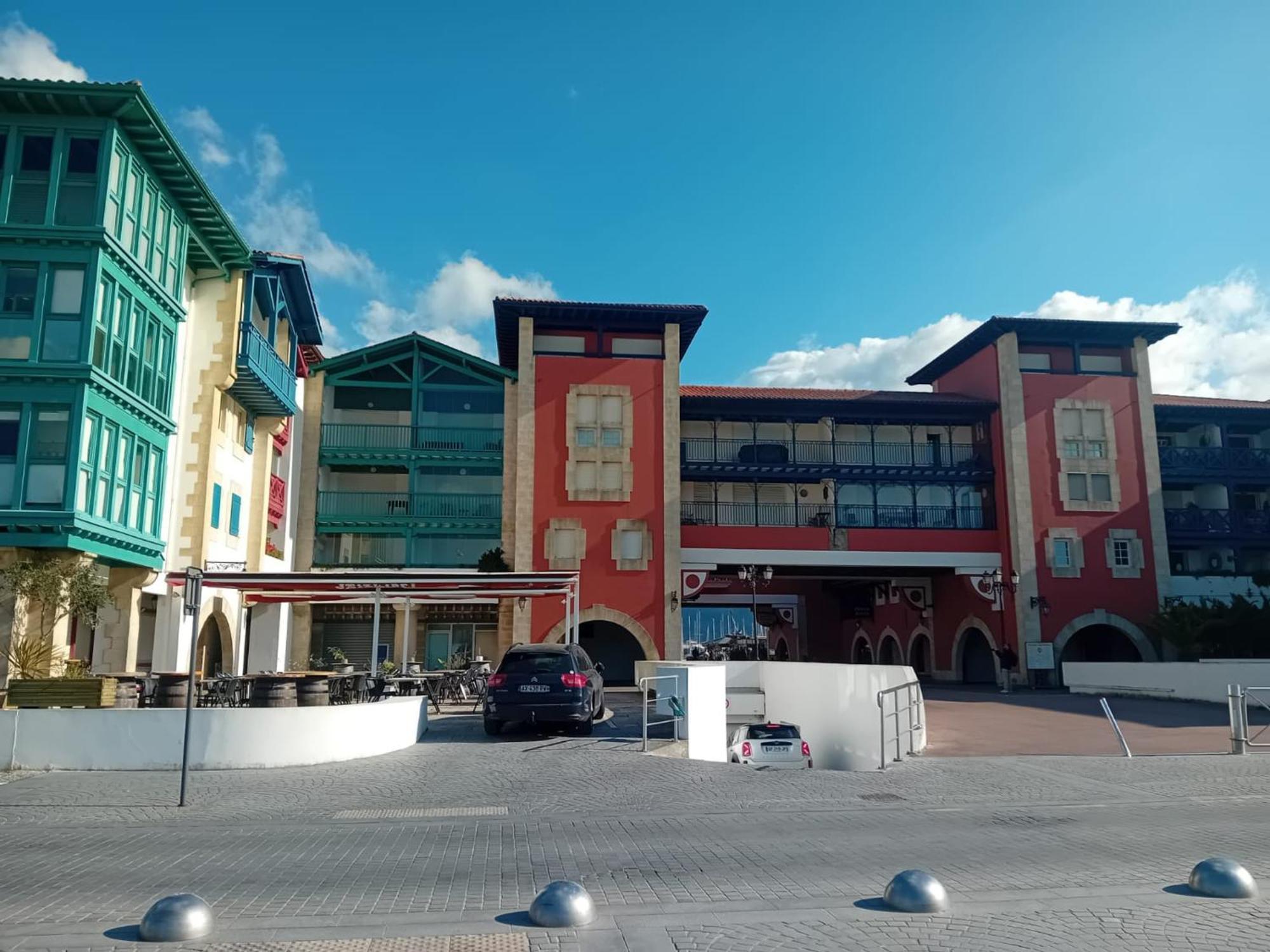 Spacieux T2 A Hendaye Avec Parking A Deux Pas De La Plage - Fr-1-239-794 Eksteriør bilde